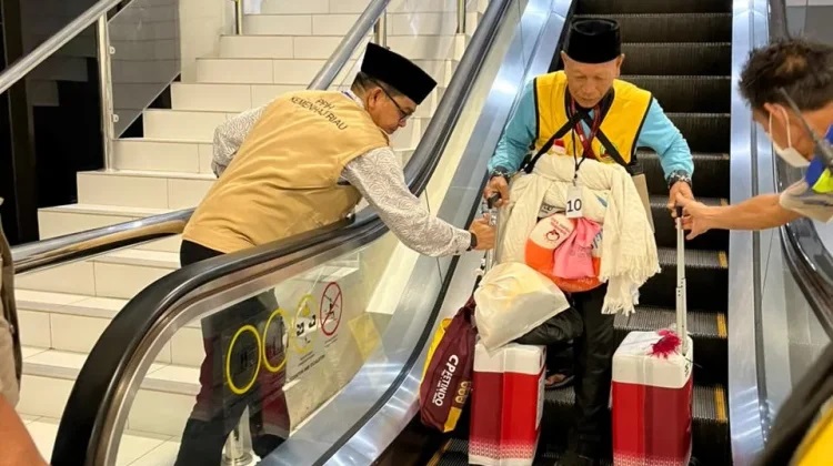 3.091 Jemaah Haji Riau Telah Kembali, Suasana Haru Sambut Kepulangan di Tanah Air