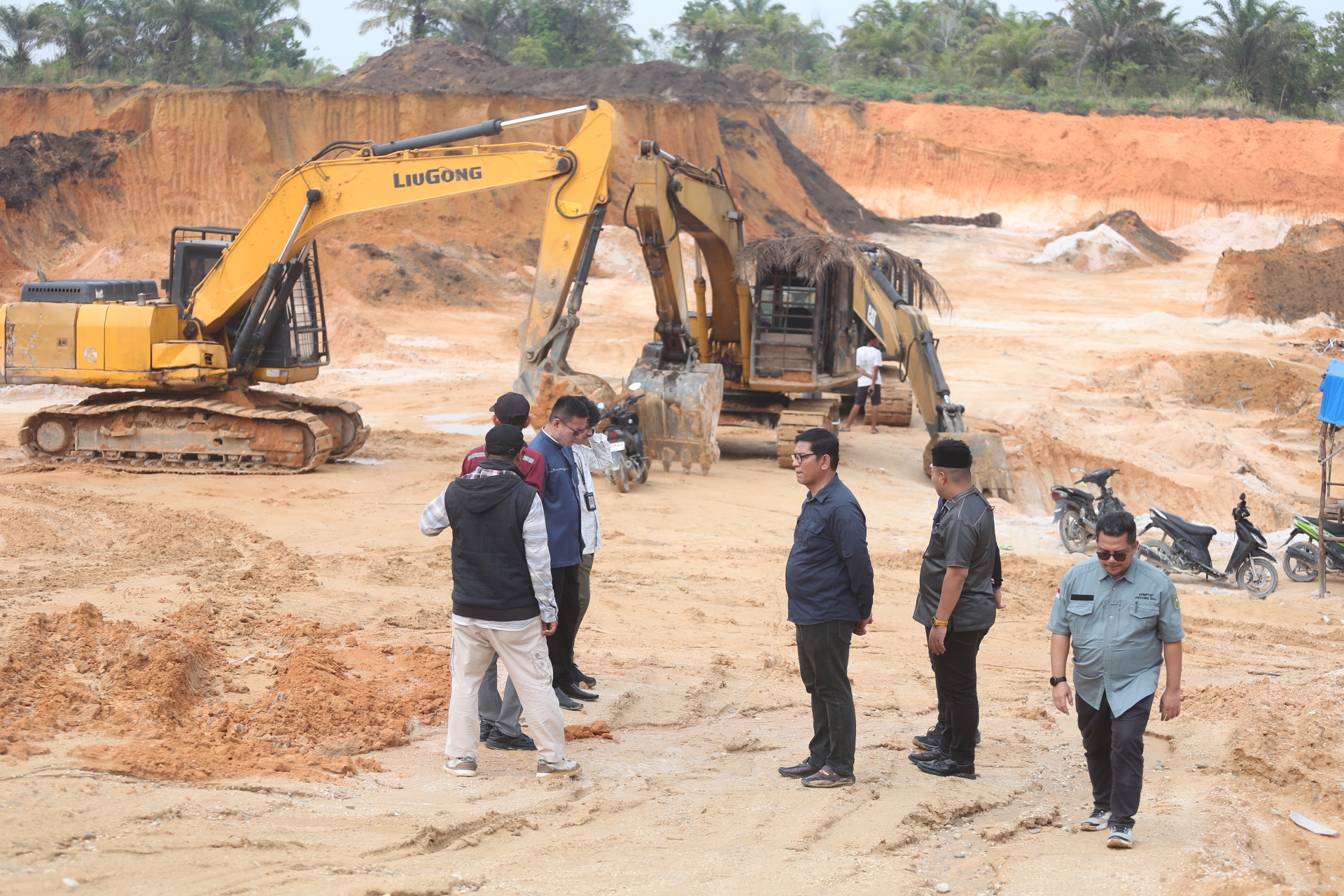 Pemprov Riau Tertibkan Tambang Ilegal di Kampar, Dua Lokasi Dihentikan Sementara