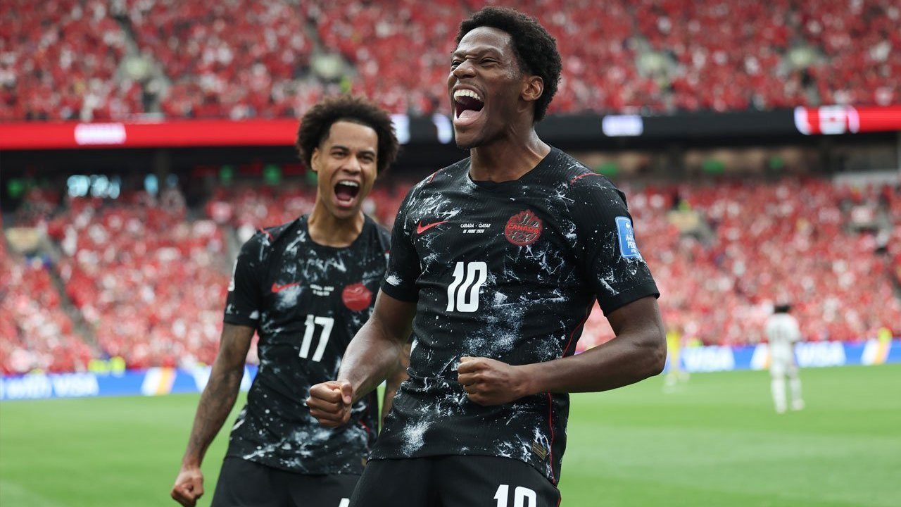 Jonathan David Hattrick, Kanada Menang 6-0 Lawan 9 Pemain Qatar