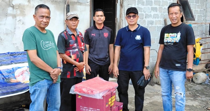 Pemkab Kuansing Salurkan Bantuan Korban Kebakaran di Koto Sentajo