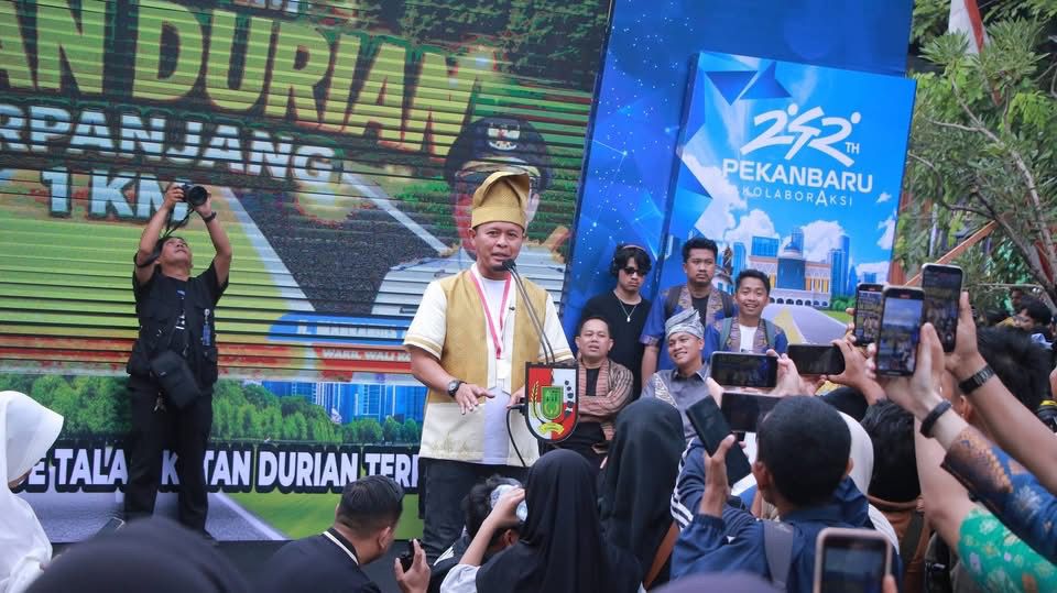 Wali Kota Pekanbaru Siapkan Festival Pisang Goreng Kipas Terbesar di Dunia