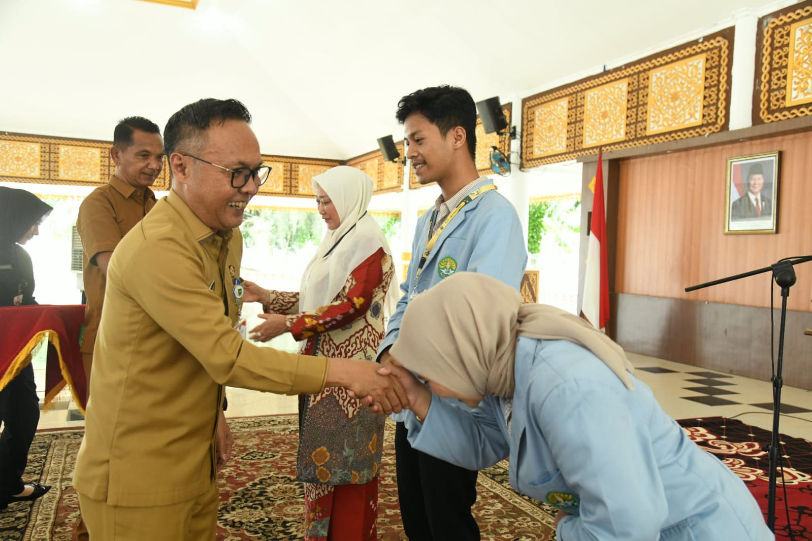 Bupati Bengkalis Terima 485 Mahasiswa Kukerta UNRI 2026