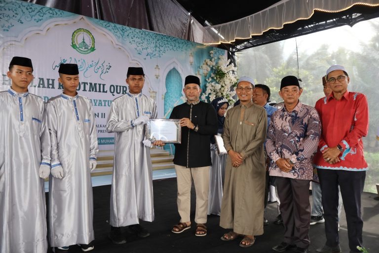 Bupati Inhil Ajak Masyarakat Percayakan Pendidikan Anak ke Ma’had Tahfiz untuk Cetak Generasi Qur’an