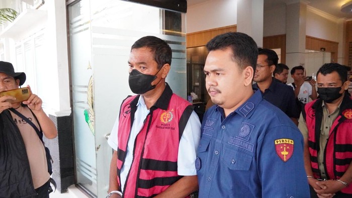 Tiga ASN Pemkab Siak Jadi Tersangka Dugaan Pungli Proyek, Kejari Sita Rp421 Juta