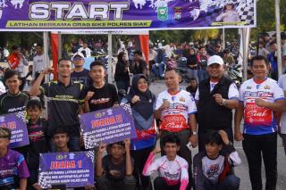 150 Pebalap Ramaikan Drag Bike Siak, Pemkab dan Polres Bersinergi Tekan Balap Liar