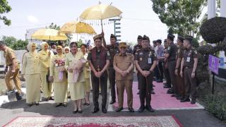 Bupati Bistamam Hadiri Peresmian Fasilitas Baru Kejari Rohil Bersama Kajati Riau