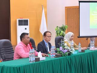 FKIP UIR Hadirkan Guru Besar Amerika, Kupas Peran Guru di Tengah Gelombang Kecerdasan Buatan