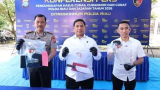 Polda Riau Ungkap Kasus Begal hingga Pencurian Hiolo Klenteng, Belasan Tersangka Diamankan