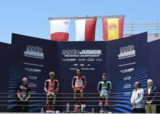 Pebalap Binaan Astra Honda Cetak Sejarah Terkencang di Estoril