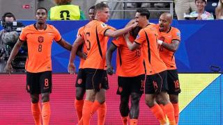 Belanda Pesta Gol ke Gawang Swedia, Oranje Menang Telak 5-1 dan Kuasai Puncak Grup F