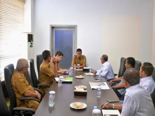 Bupati Kampar dan KONI Bahas Persiapan Porprov Riau 2027