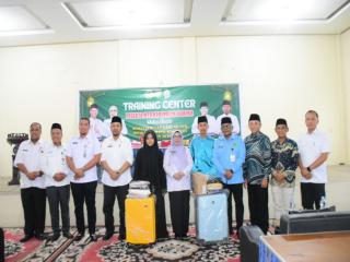 Lepas Kafilah MTQ ke Kuansing, Wabup Misharti: Berikan Penampilan Terbaik 