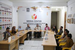 Ketua Bawaslu RI Turun Langsung ke Rohil, Tiga Kandidat PAW Jalani Verifikasi Ulang