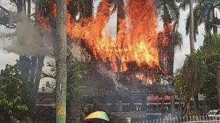 Bocah Asal Rokan Hilir Tak Sengaja Bakar Rumah Adat di Medan, Sempat Berusaha Padamkan Api