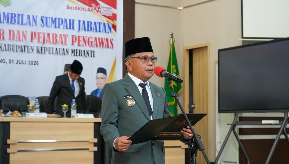 Segarkan Birokrasi, Bupati Asmar Lantik 38 Pejabat dan Minta ASN Tingkatkan Pelayanan Publik
