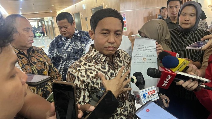 Menhut Akui Bupati Kuansing Tinggalkan Amplop saat Audiensi, Klaim Sudah Dikembalikan