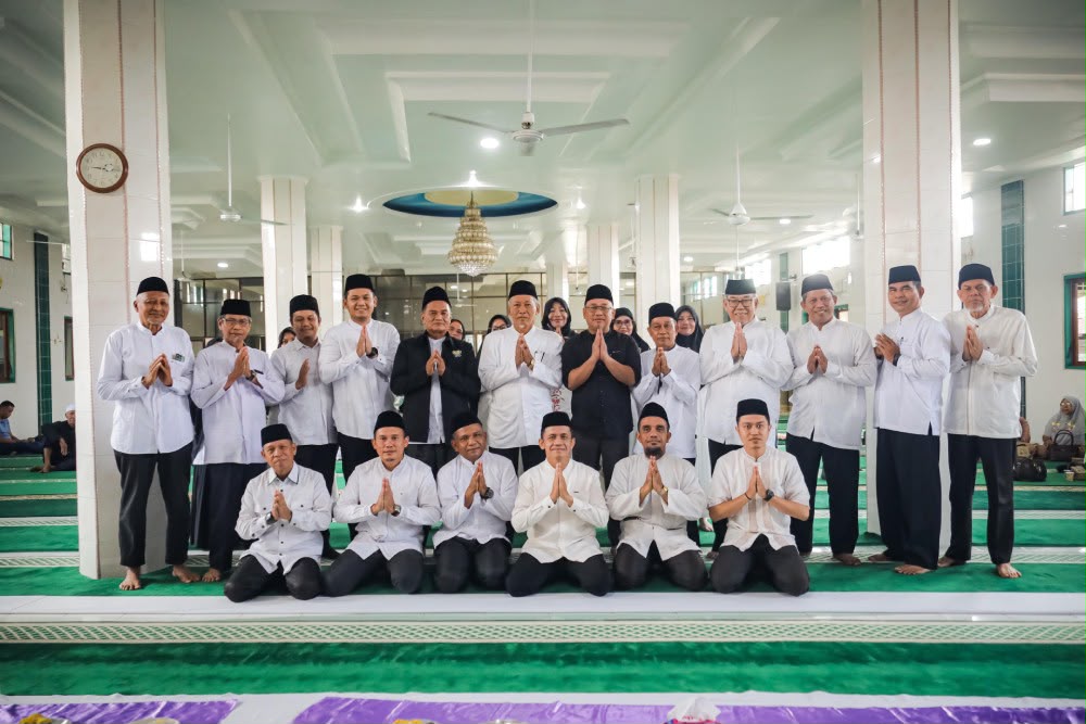 Sekdako Kukuhkan Pengurus IKMI Kota Dumai Periode 2025–2030