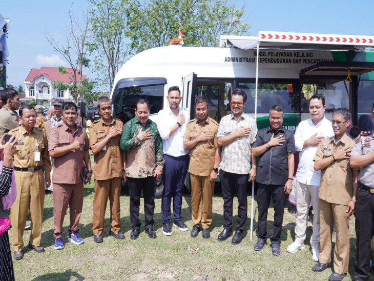 Bupati Kampar Luncurkan Mobil Layanan Keliling Adminduk, Permudah Akses Dokumen Kependudukan