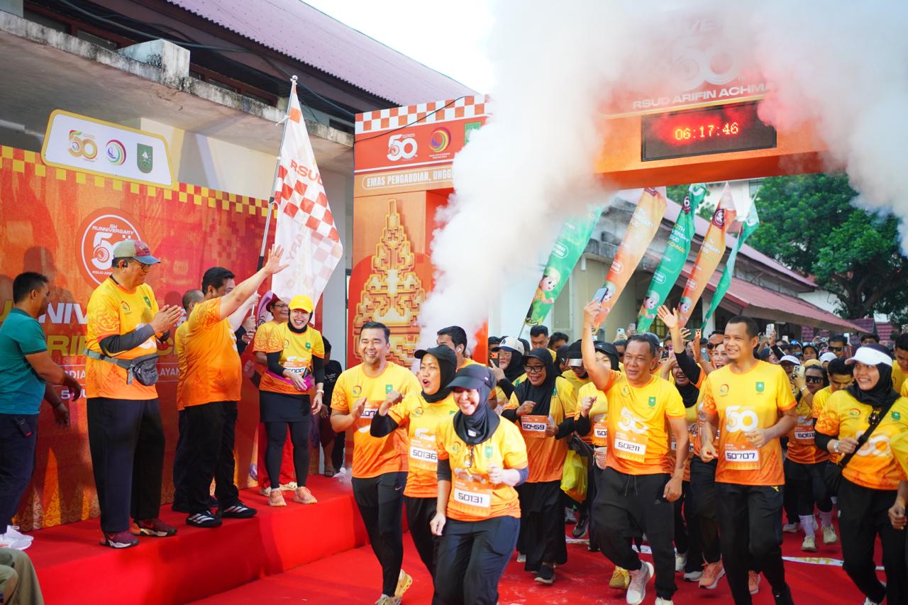 Puncak HUT ke-50 RSUD Arifin Achmad Ditutup Meriah dengan Fun Run 5K
