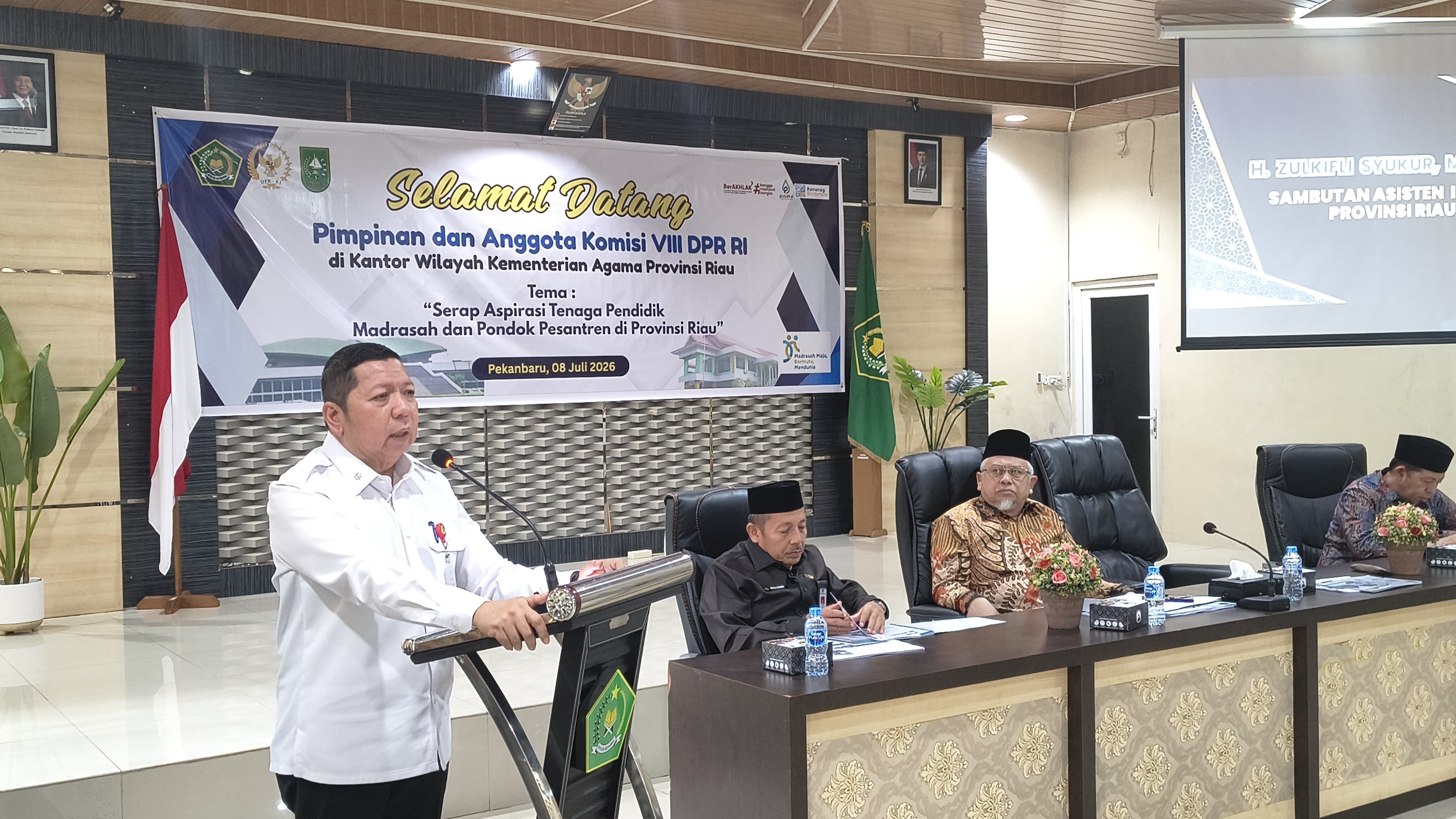 Komisi VIII DPR RI Serap Aspirasi di Riau, Dorong Penguatan Pesantren dan Insentif Guru Madrasah