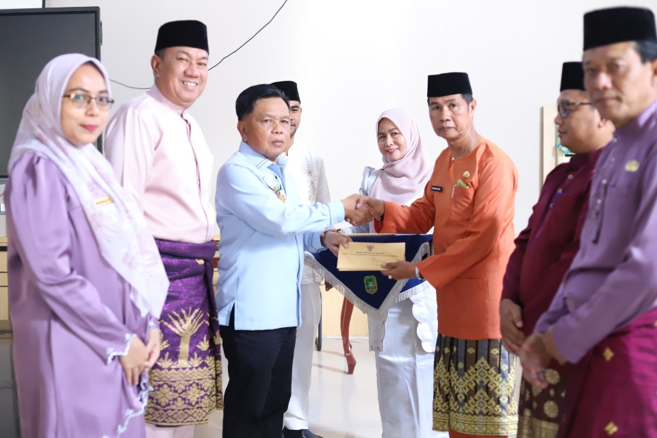Bupati Asmar Minta Seluruh OPD Percepat Tindak Lanjut Rekomendasi BPK