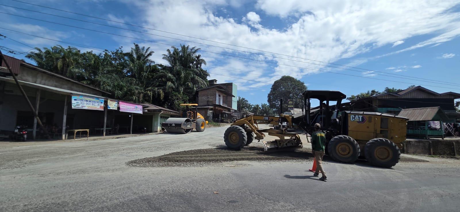 Jalur Dalu-Dalu�Mahato Jadi Prioritas, Pemprov Riau Terus Genjot Perbaikan Jalan