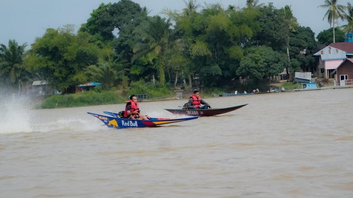 Balap Ketinting Naik Kelas, Pelalawan Bidik Wisata Sport Tourism Lewat Boat Race