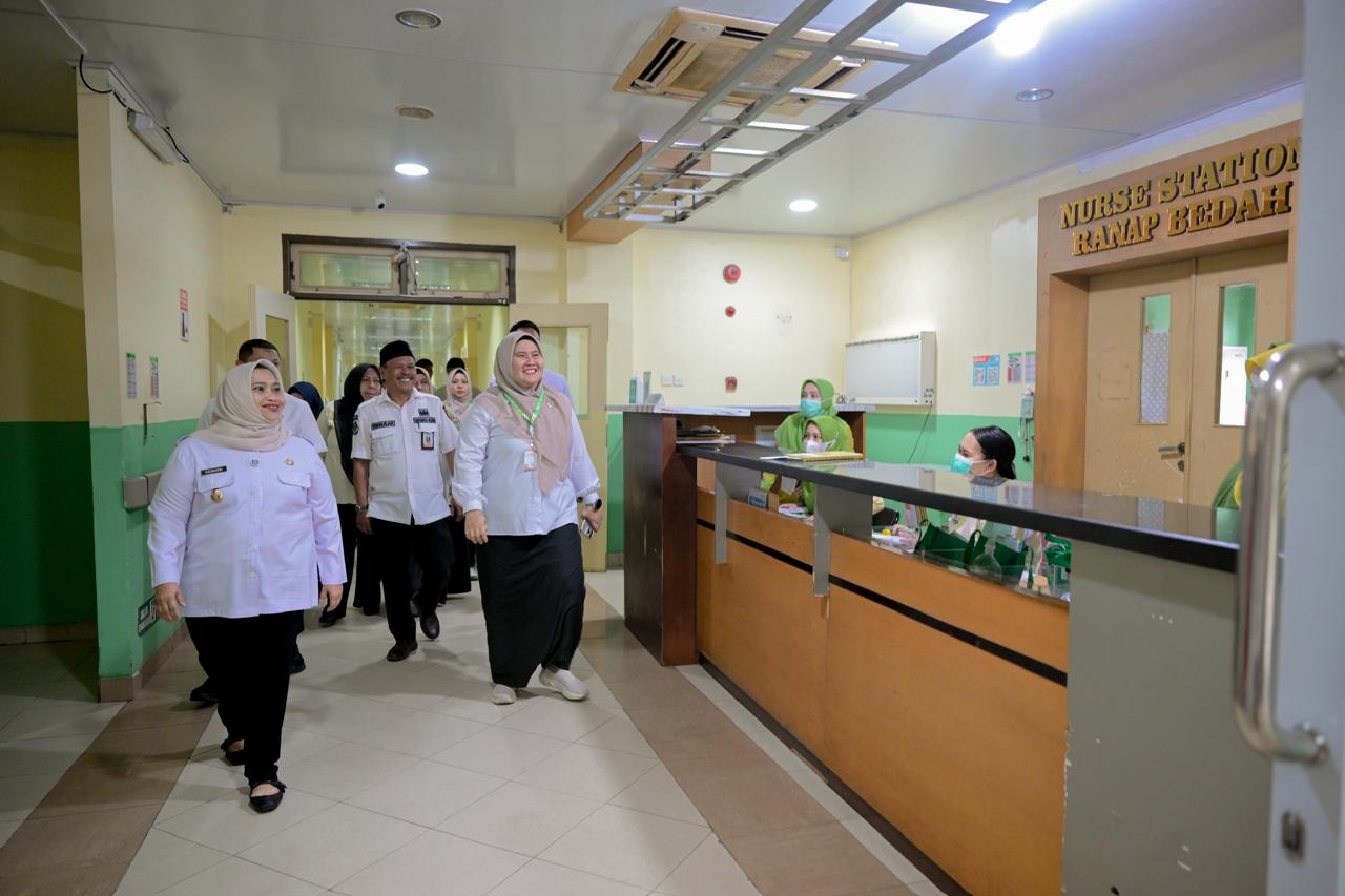 Tinjau RSUD Mandau, Bupati Kasmarni Dukung Pengembangan Layanan Cathlab dan Ortopedi