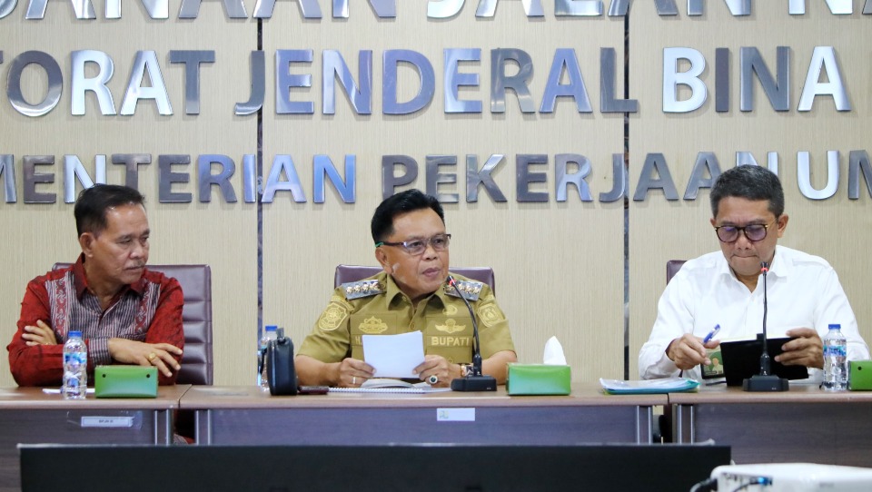 Bupati Meranti Usulkan Ruas Strategis Jadi Jalan Nasional