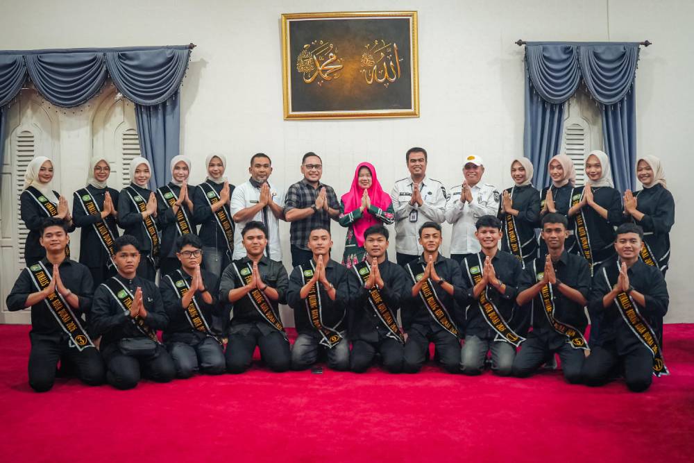 Ketua TP PKK Dumai Beri Motivasi Finalis Bujang Dara 2026