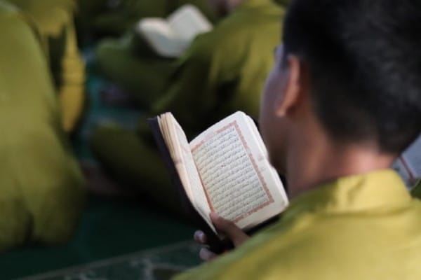 Menjaga Tradisi, MAN 1 Pekanbaru Gelar Yasinan dan Munajat untuk Kesuksesan Peserta OSN-P