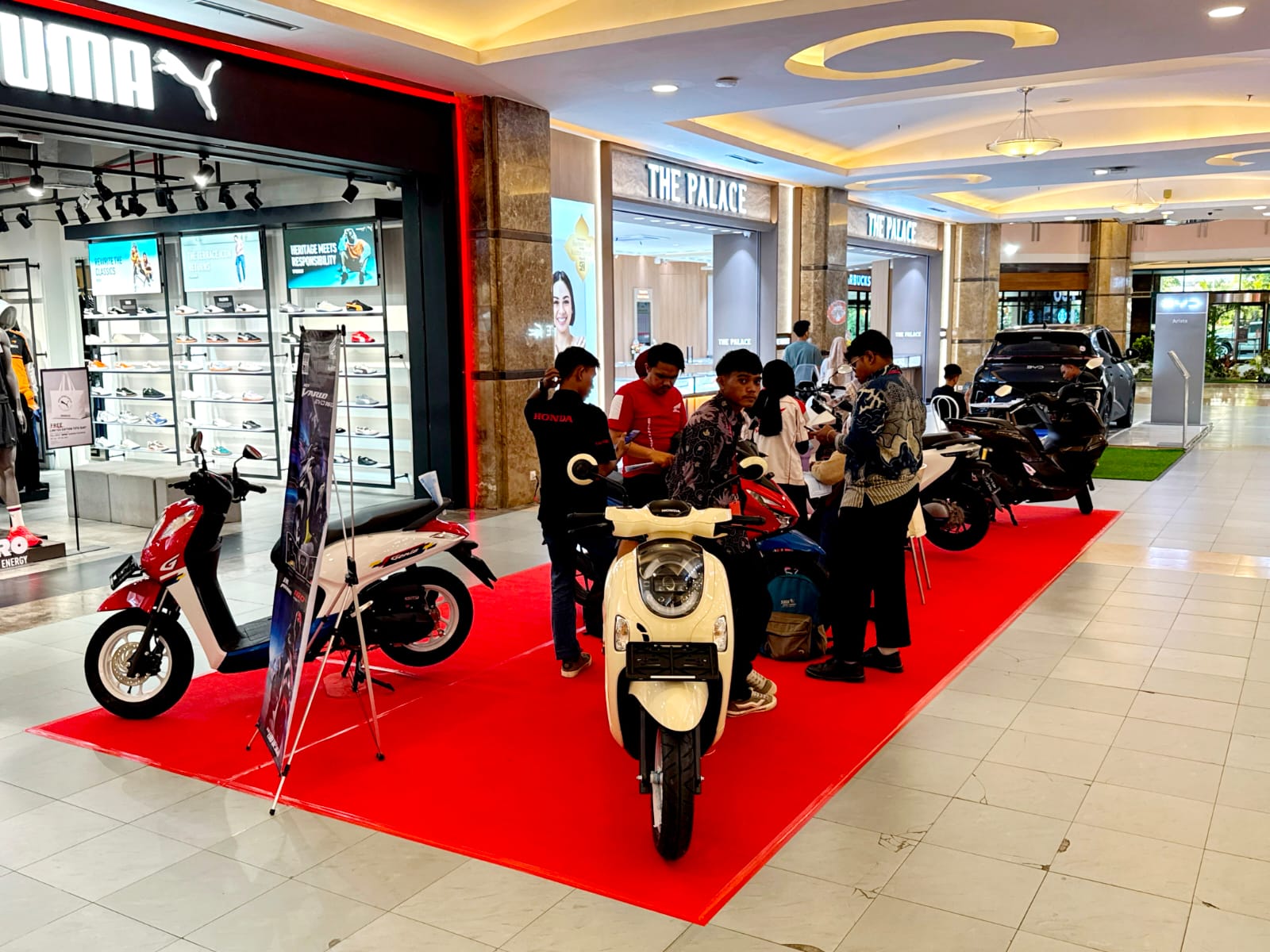 Hadirkan Lini Motor Skutik Unggulan, Capella Honda Gelar Honda AT Family Day di Mal SKA Pekanbaru