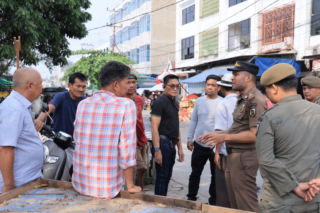 450 Pedagang Direlokasi, Jalan Teratai Pekanbaru Segera Ditata dan Diaspal