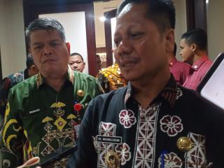 Ruang Kerja Disegel KPK, Plt Bupati Kuansing Pastikan Pemerintahan Tetap Berjalan
