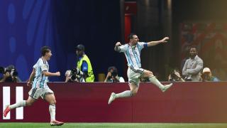 Messi Bangkit dari Gagal Penalti, Antar Argentina Singkirkan Mesir 3-2