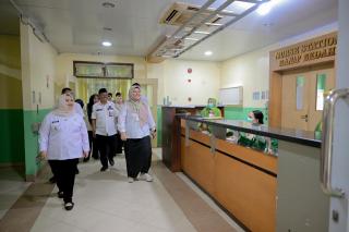 Tinjau RSUD Mandau, Bupati Kasmarni Dukung Pengembangan Layanan Cathlab dan Ortopedi