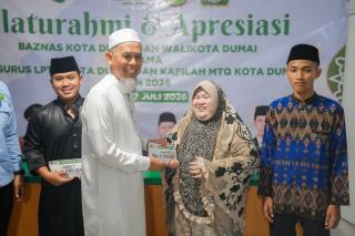 Wako Paisal Berikan Bonus Kafilah Berprestasi MTQ Riau 2026