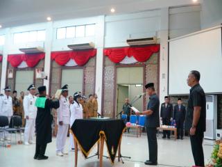 Bupati Kampar Lantik 22 Penjabat Kepala Desa, Tekankan Integritas dan Pelayanan Prima