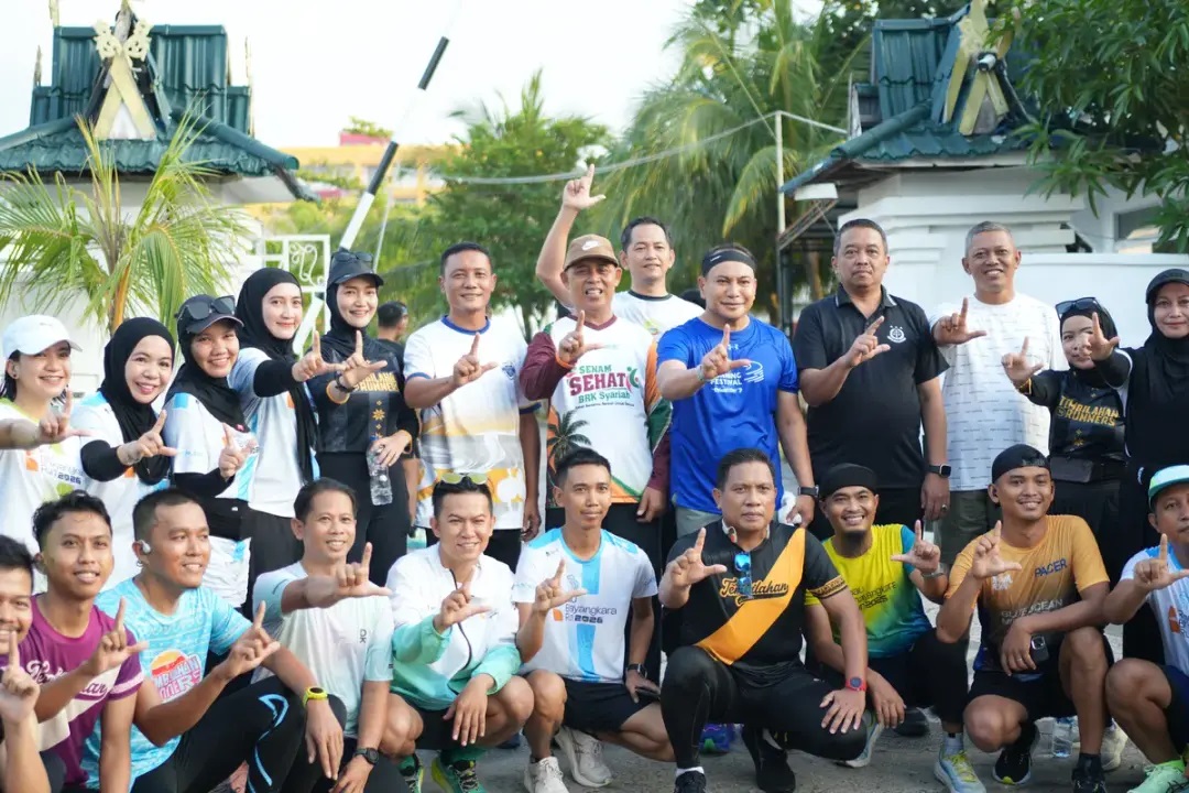 Bupati Herman dan Kapolda Riau Gelar Running Man di Tembilahan