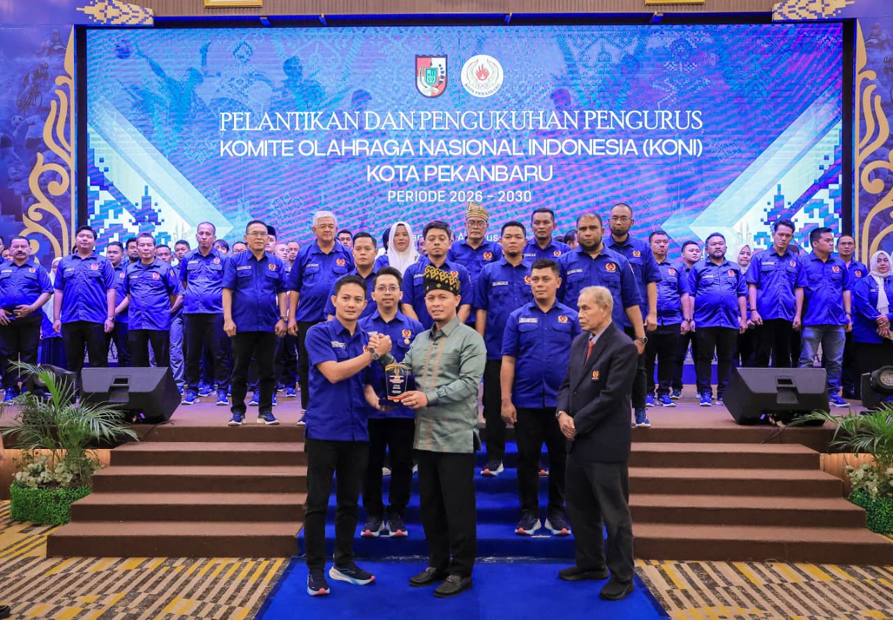 Pengurus KONI Pekanbaru Resmi Dilantik, Wako Agung Dorong Prestasi Atlet dan Penguatan Ekonomi 