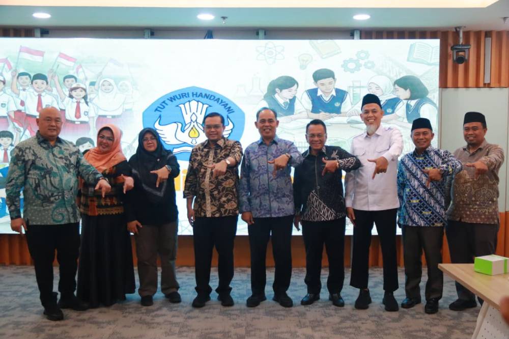 Empat Kepala Daerah di Riau Temui Dirjen Kemendikdasmen, Perjuangkan Sekolah Nasional Terpadu