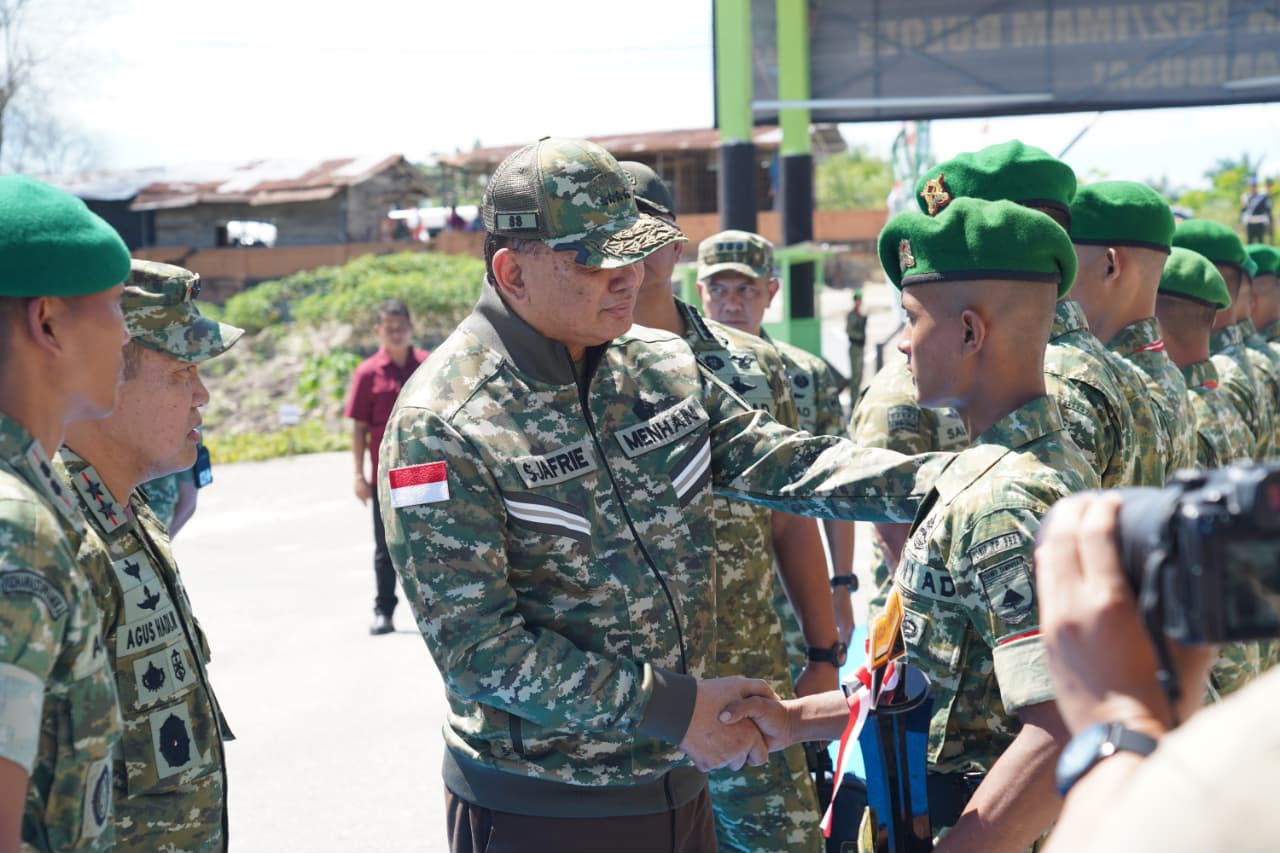 Menhan Sjafrie Tinjau Pembangunan Dua Yonif Teritorial di Bengkalis dan Kampar