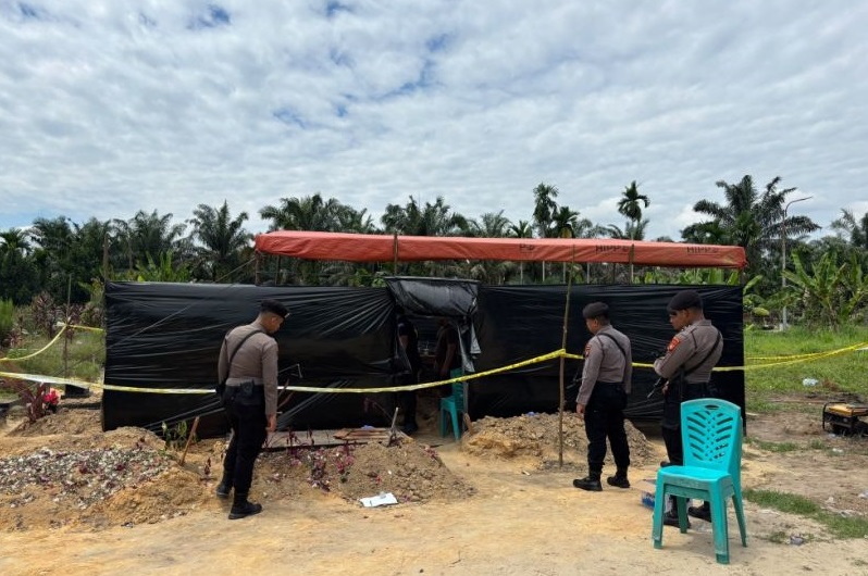 Kasus Kematian Pelajar SMK di Pekanbaru Diusut, Polisi Bongkar Makam untuk Otopsi