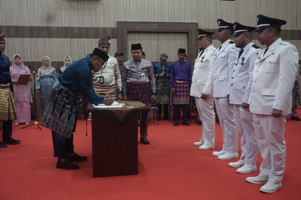 Pemko Dumai Lantik 48 Pejabat Eselon III dan IV, Wawako Minta Langsung Tancap Gas