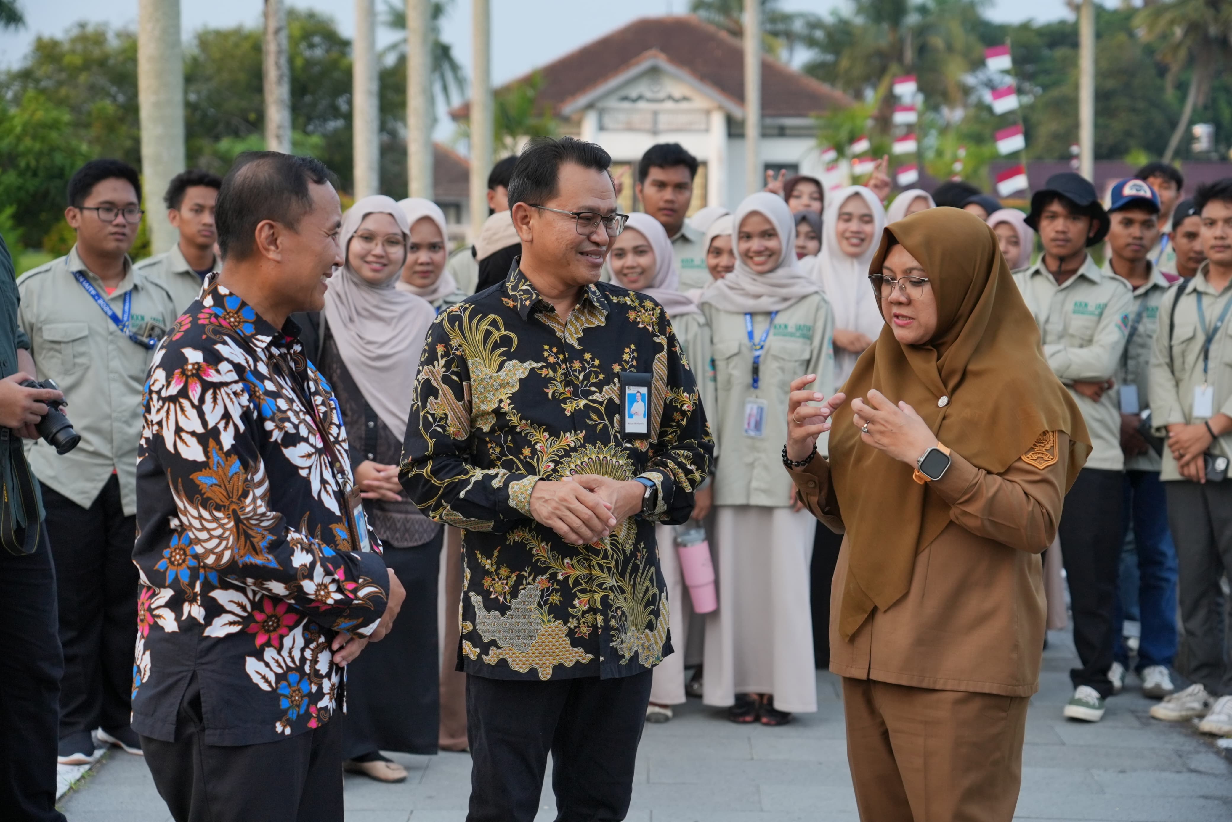 Bupati Afni: 81 Tahun Indonesia Merdeka, Belum Pernah Ada Presiden ke Istana Sultan Siak