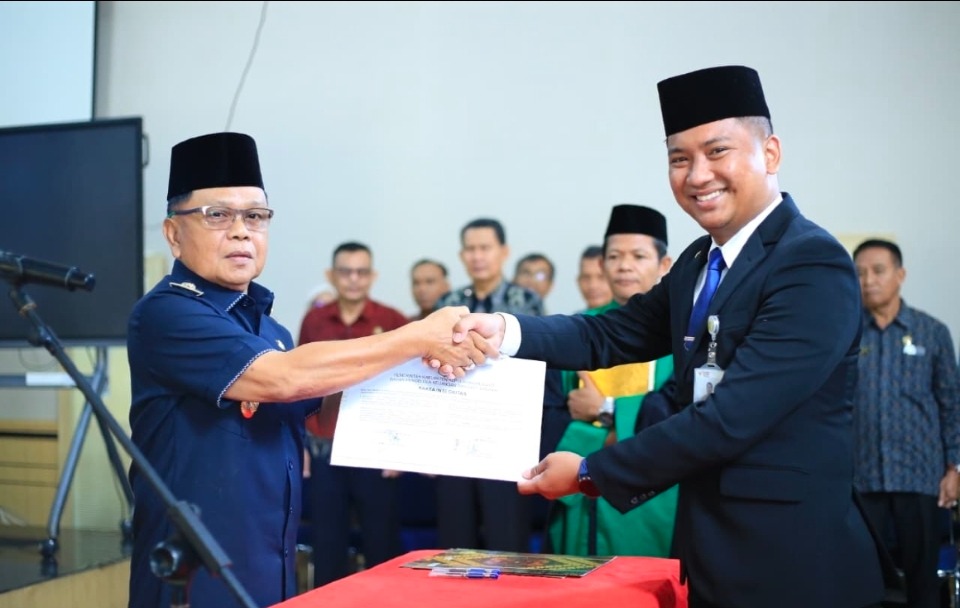 Bupati Asmar Lantik 42 Pejabat Meranti, Minta Utamakan Integritas dan Kinerja