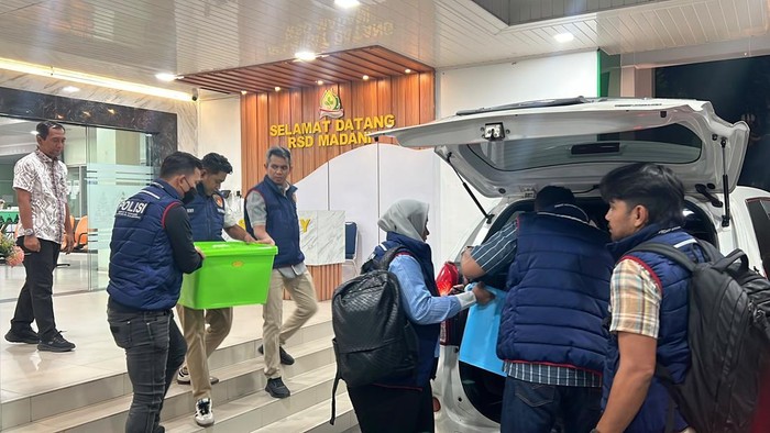 Polda Riau Geledah RSD Madani, Sita 323 Dokumen Dugaan Korupsi