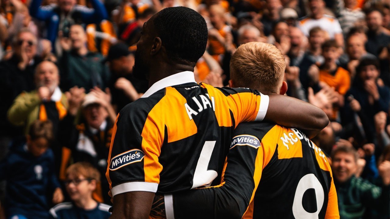 Hull City Kejutkan Manchester United, Setan Merah Tumbang 0-2 di Laga Perdana