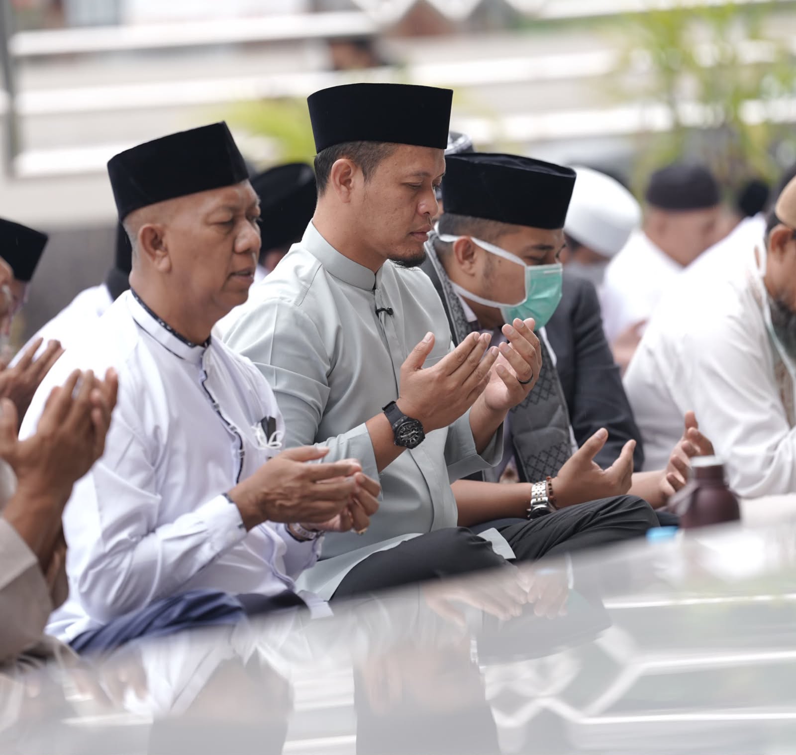 Pekanbaru Dilanda Kabut Asap, Wali Kota Agung Nugroho dan Warga Gelar Salat Istisqa