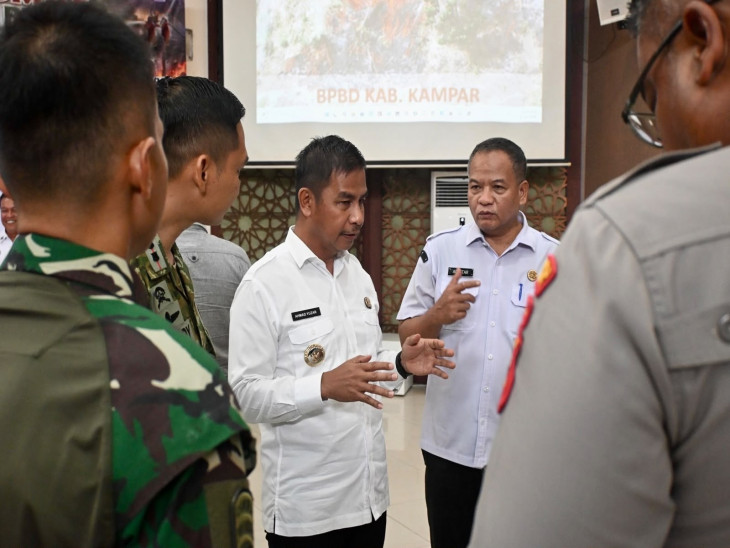 Karhutla Kampar Jadi Tanggung Jawab Bersama, Bupati Apresiasi Petugas hingga Perusahaan